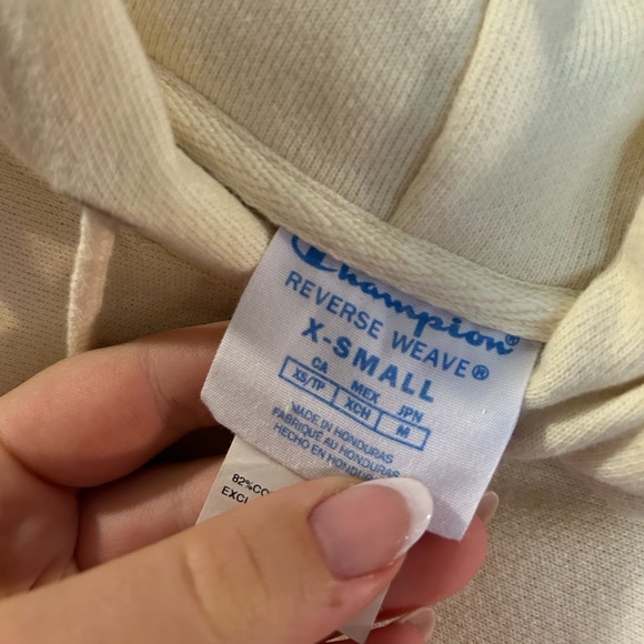 Champion hoodie - Picture 3 of 3